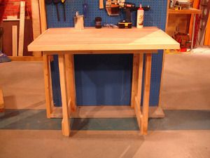 Woodworking fold down workbench plans PDF Free Download