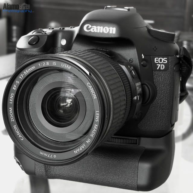 IMAGE: http://i142.photobucket.com/albums/r103/latinocowboy/cam%20gear/IMG_1248_web.jpg