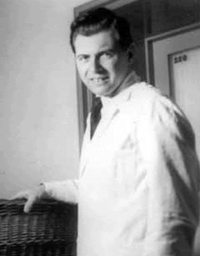 Mengele photo: Josef Mengele mengele2_zpsf92f849c.gif