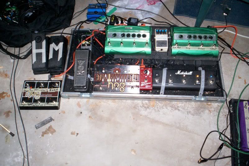 LYT 32 Pedalboard Effects and Processors Harmony Central