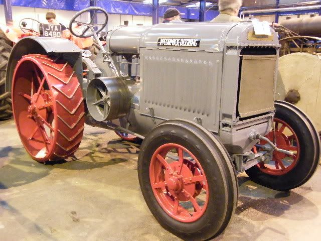 TractorShow08033.jpg