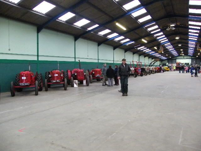 TractorShow08042.jpg