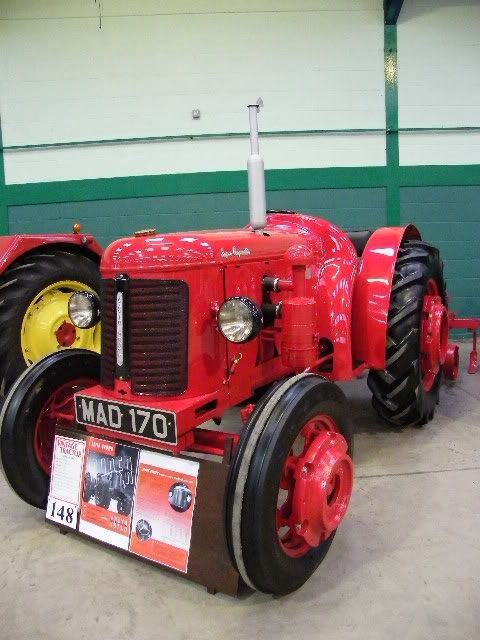 TractorShow08054.jpg