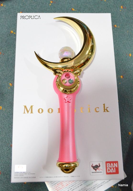 bandai tamashii nations proplica moon stick sailor moon