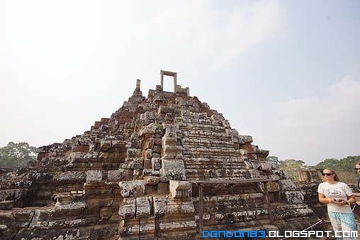 photo CambodiaDayTwo19_zps418a8c8f.jpg