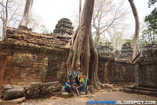 photo CambodiaDayTwo24_zps60b70ff2.jpg