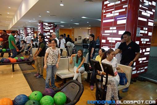 photo appspacebowling3_zpsa0c4c886.jpg