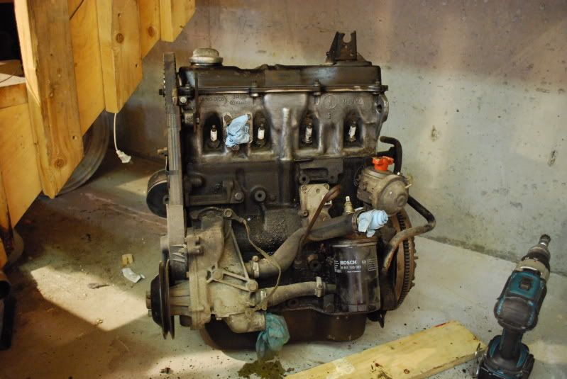 flickering oil light questions. VW Vortex Volkswagen Forum