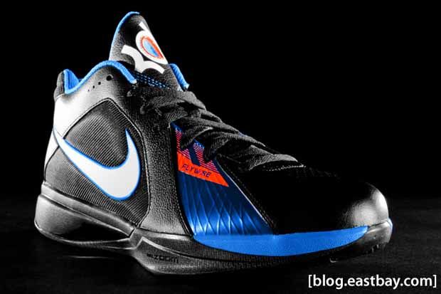 kevin durant shoes 2011. Jacob_ONO says: