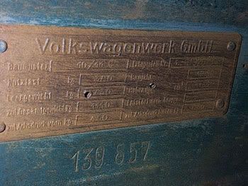 http://i142.photobucket.com/albums/r115/tanaka12_2006/vw50karossnummer.jpg