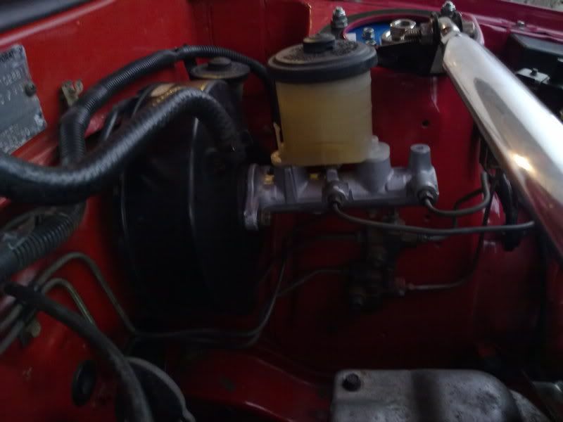 [Image: AEU86 AE86 - Front big brake kit]
