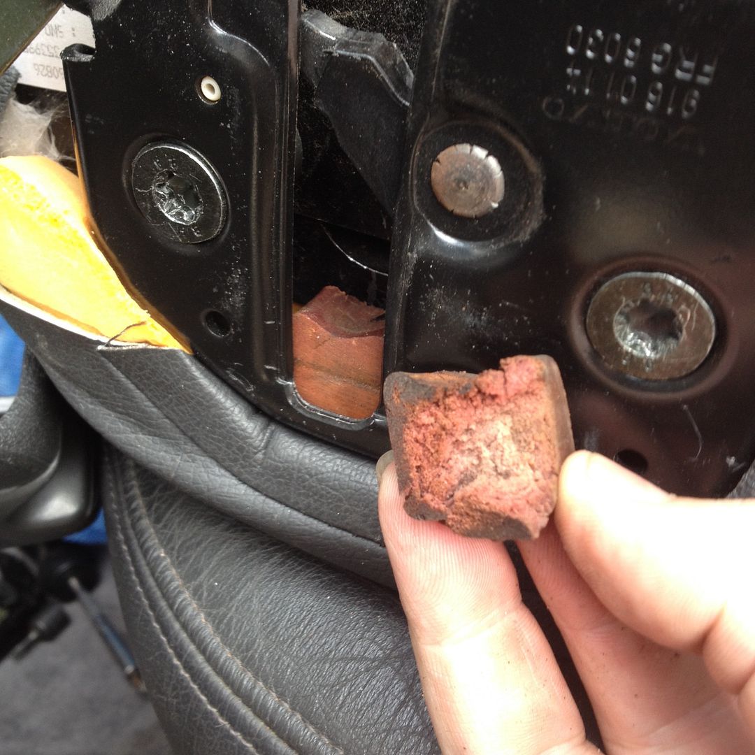 855R intro and rear seat squeak fix