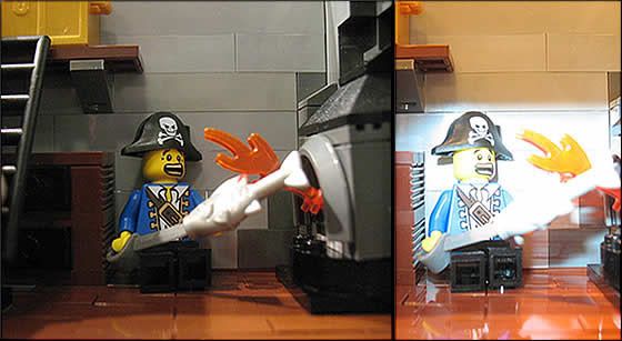 Lego_Pirates_Stash-House_FireCloseU.jpg