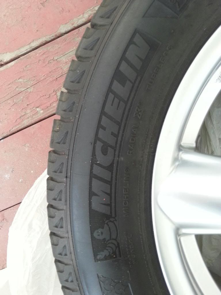 For Sale 18" OEM VW Sport Wheels and Michelin Latitude Snow Tires