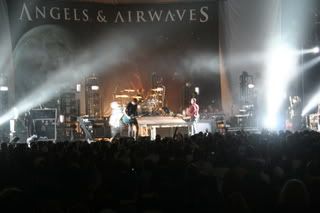 Angels &amp; Airwaves