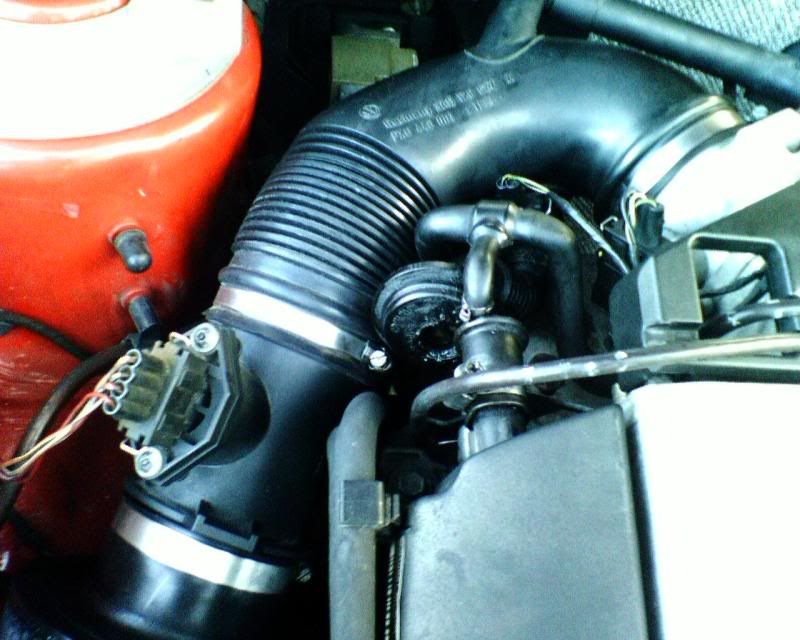 Broken Breather hose? 0.o VW Vortex Volkswagen Forum