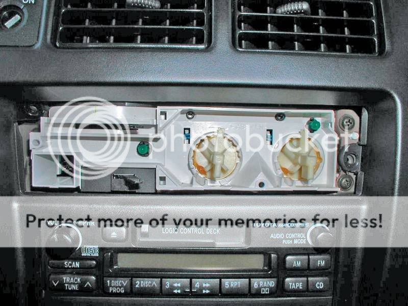 MVM 15 05 IN DASH MOUNT FITS 98 04 TOYOTA TACOMA  